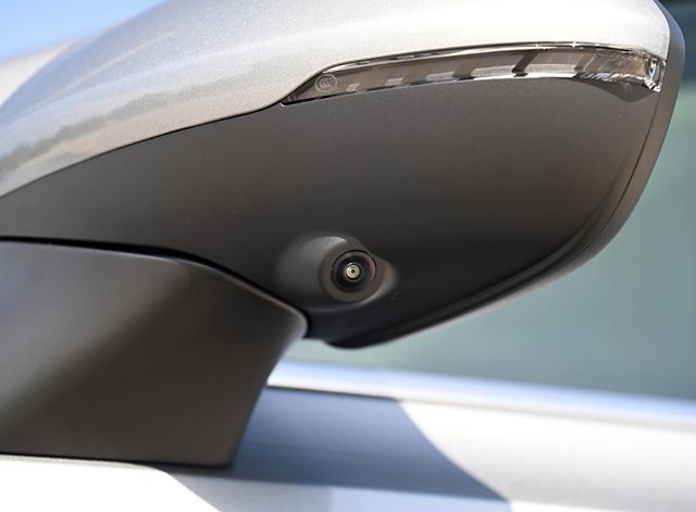 降了6萬，全系2.0T配9AT，還帶4驅(qū)與6K顯示屏，這合資SUV家用正好-有駕