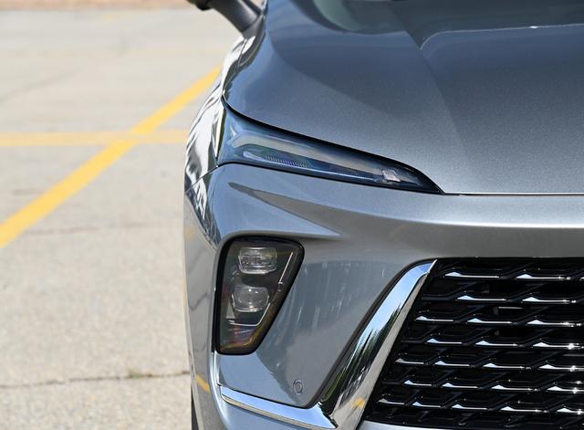 降了6萬，全系2.0T配9AT，還帶4驅(qū)與6K顯示屏，這合資SUV家用正好-有駕