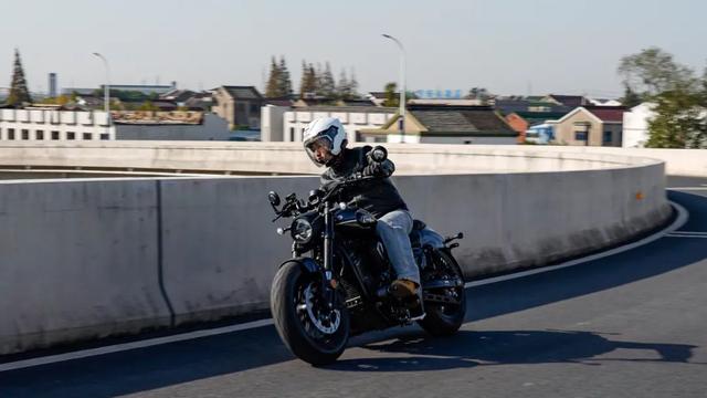 動力更強，更平順&mdash;奔達金吉拉500動態測評-有駕