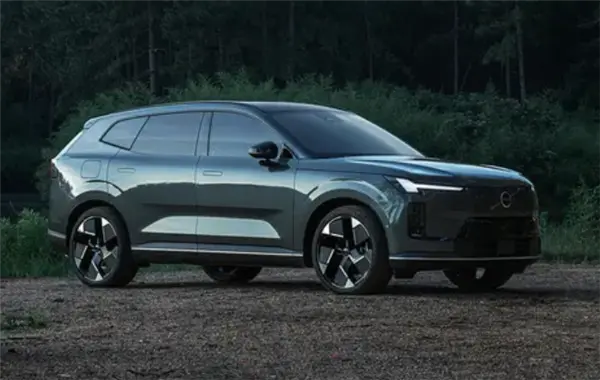 全新中型插混SUV！沃爾沃XC70官圖首發：8月開啟預售