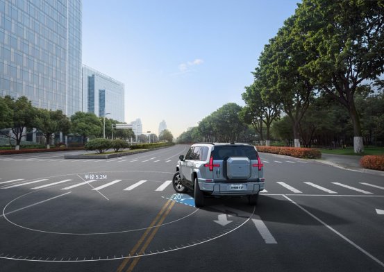 標(biāo)配50.4度寧德時代驍遙電池，猛士M817 Max+版36.99萬上市