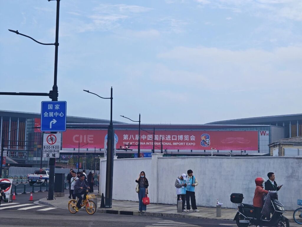 正確打開進博會：看熱鬧是海外車企，看門道是中國科技