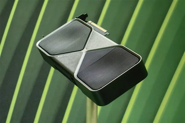 NVIDIA辟謠RTX 50系列停產：全系正常供應！缺貨是顯存供應拖后腿